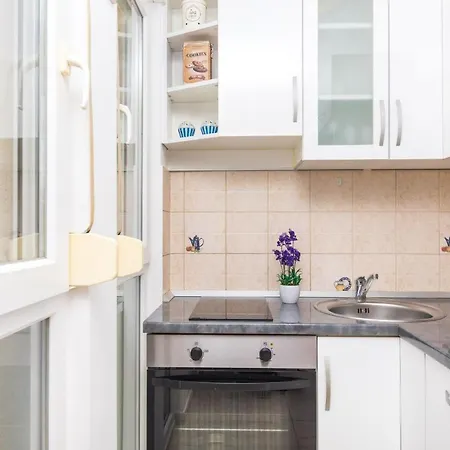 Apartment Znjan With Balcony Split