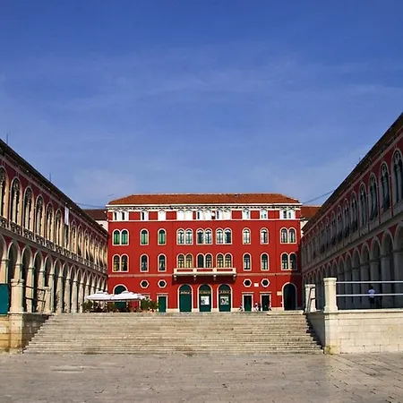 Apartamento Spacious With Balcony, Close To The Znjan *