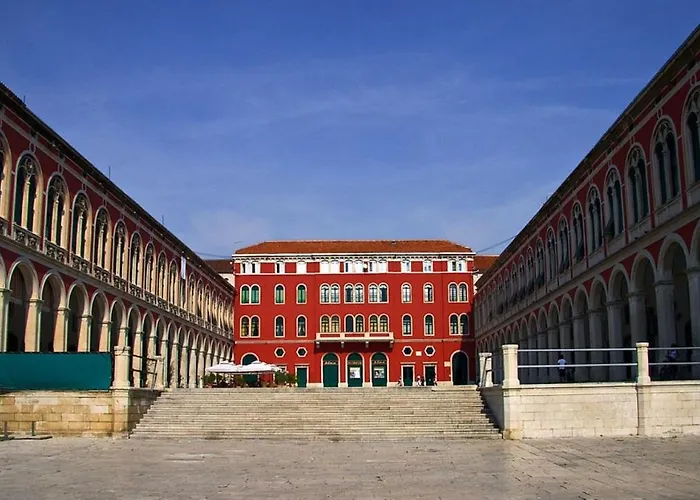 Appartamento Spacious With Balcony, Close To The Znjan *